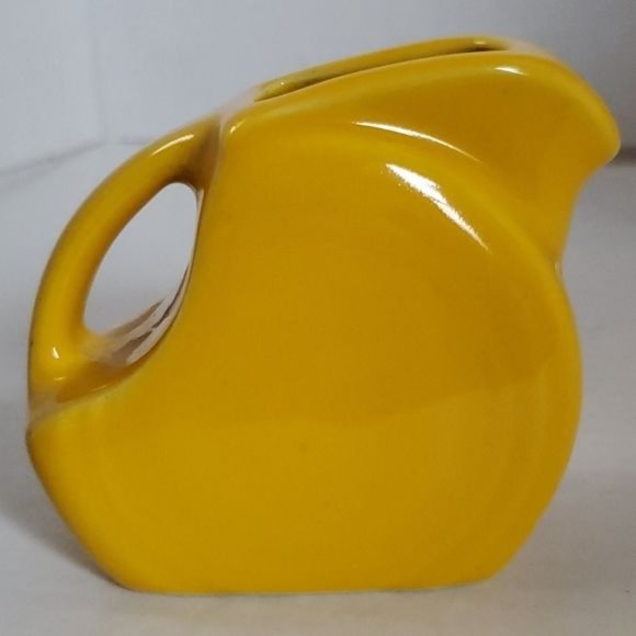 Fiestaware Fiesta SMALL CERAMIC Mini Disk Pitcher Daffodil Yellow - Picture 5 of 13